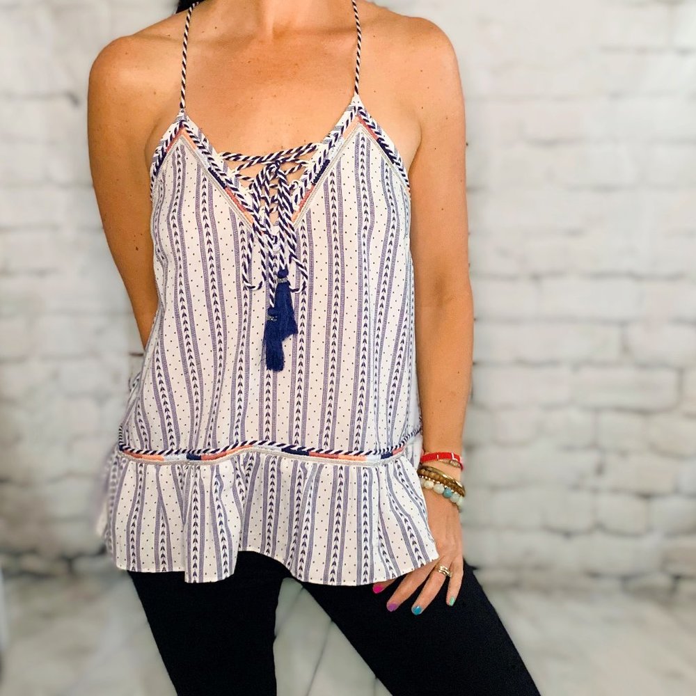 Detailed Top